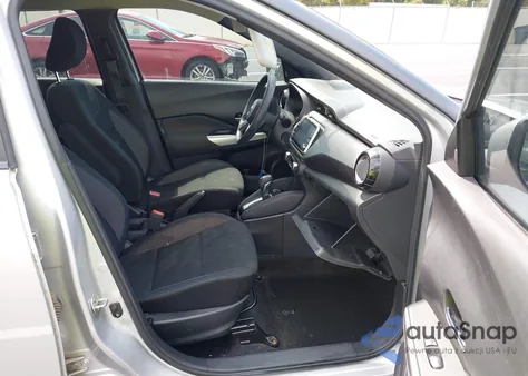 2019 Nissan Kicks Sv z USA, uszkodzony, nr VIN 3N1CP5CUXKL505539